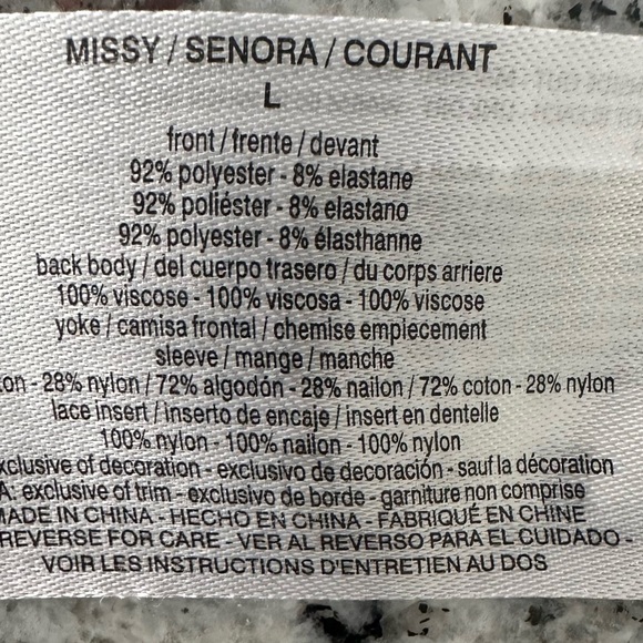 Ivory Top, Lace Detail, Size L - Picture 5 of 5